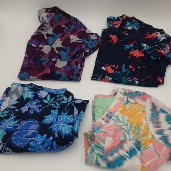 Butter Soft Scrub Medical Professional Floral and Abstract Patterned Bundle 4 - Picture 1 of 13